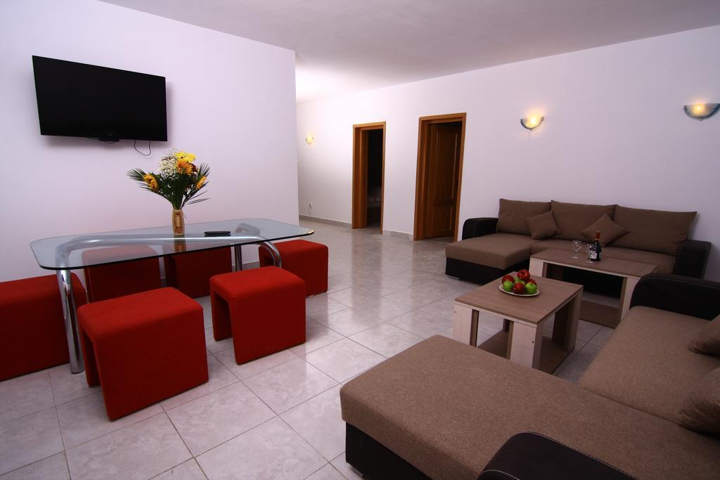 Nirvana Accommodation Бухарест Номер фото