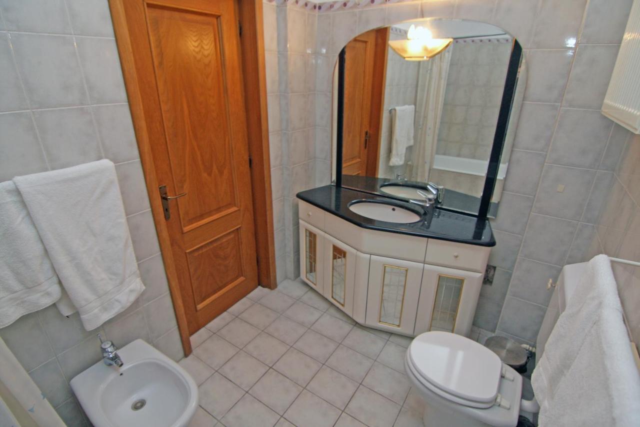 Nirvana Accommodation Бухарест Экстерьер фото